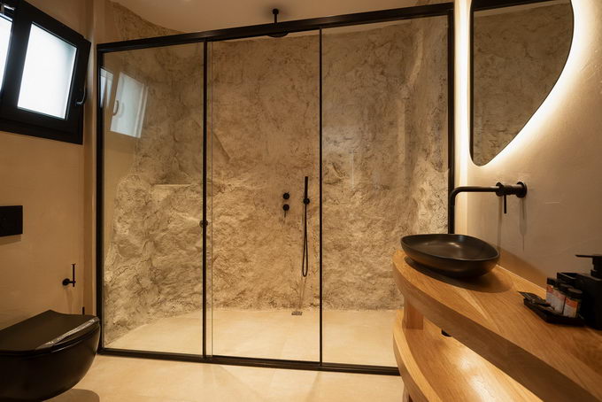 Portara Superior Suites with Sea View & Hot Tub